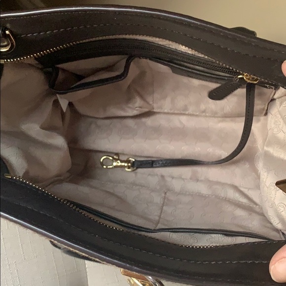 MICHAEL KORS HAIRCALF HANDBAG - Picture 8 of 10